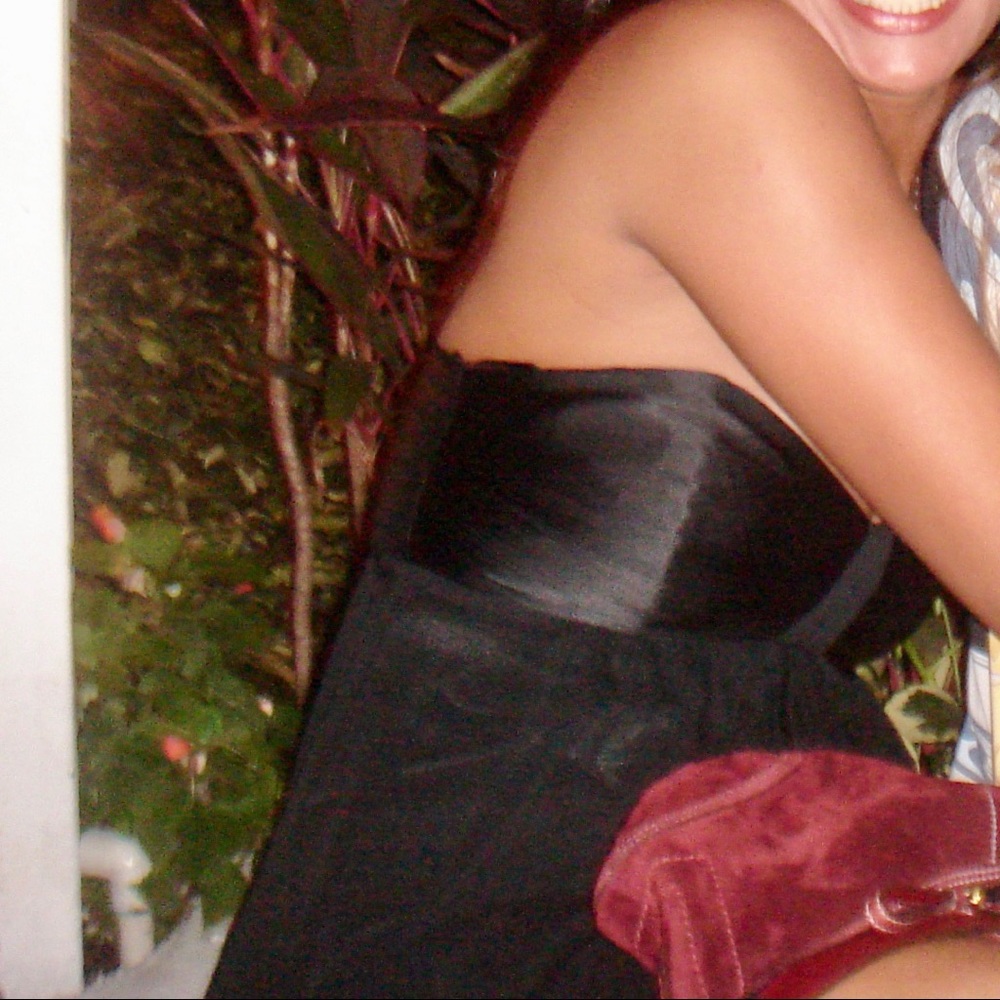 🚫 SOLD - EXPRESS BLACK STRAPLESS DRESS - Picture 12 of 12